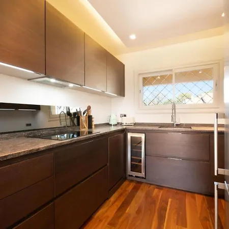 115m2 Avec Un Apercu Et Proche Du Centre Сен-Рафаель