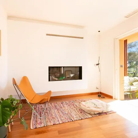115m2 Avec Un Apercu Et Proche Du Centre Saint-Raphael (Var)