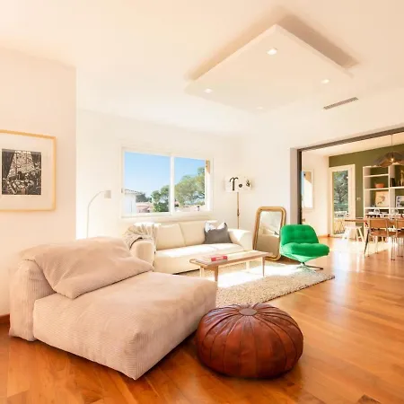115m2 Avec Un Apercu Et Proche Du Centre Appartement *